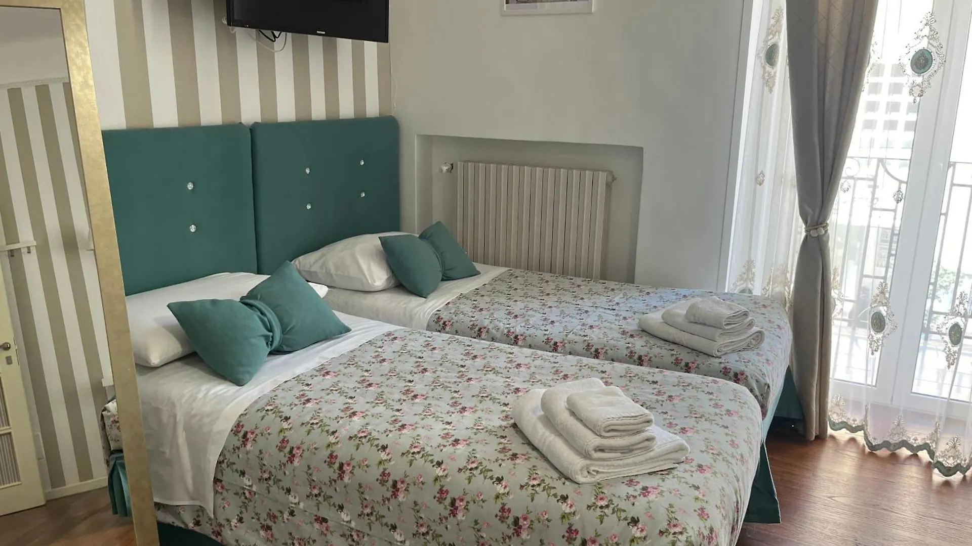 Pensión Hotel Dimora Fimabechi Bari Italia